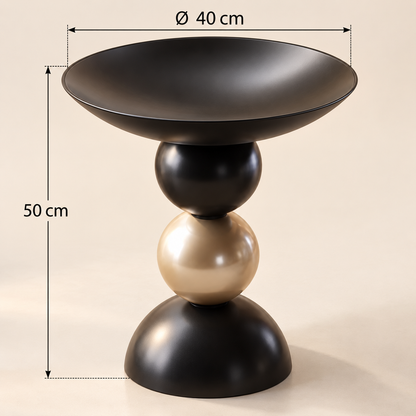 Dimensions de la table d’appoint à plateau concave : diamètre de 40 cm et hauteur de 50 cm