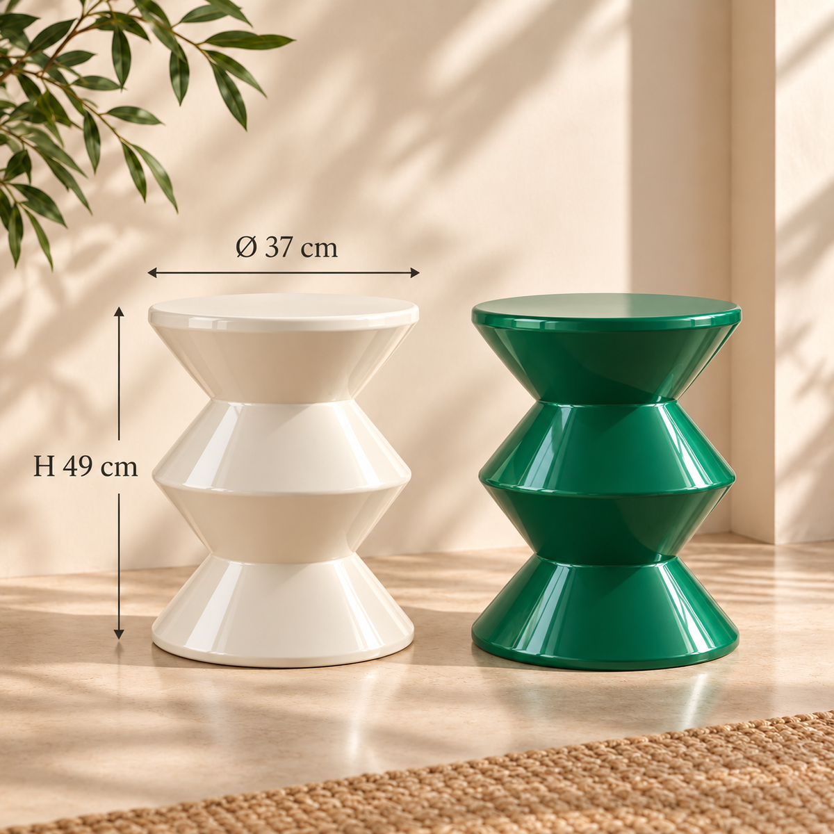 Dimensions de la table d'appoint sablier : 37 cm de diamètre et 49 cm de hauteur